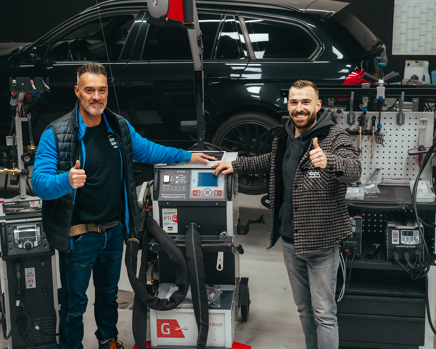 Karosseriebau-Juechen_Neuss Experten für Fahrzeugtechnik in Jüchen