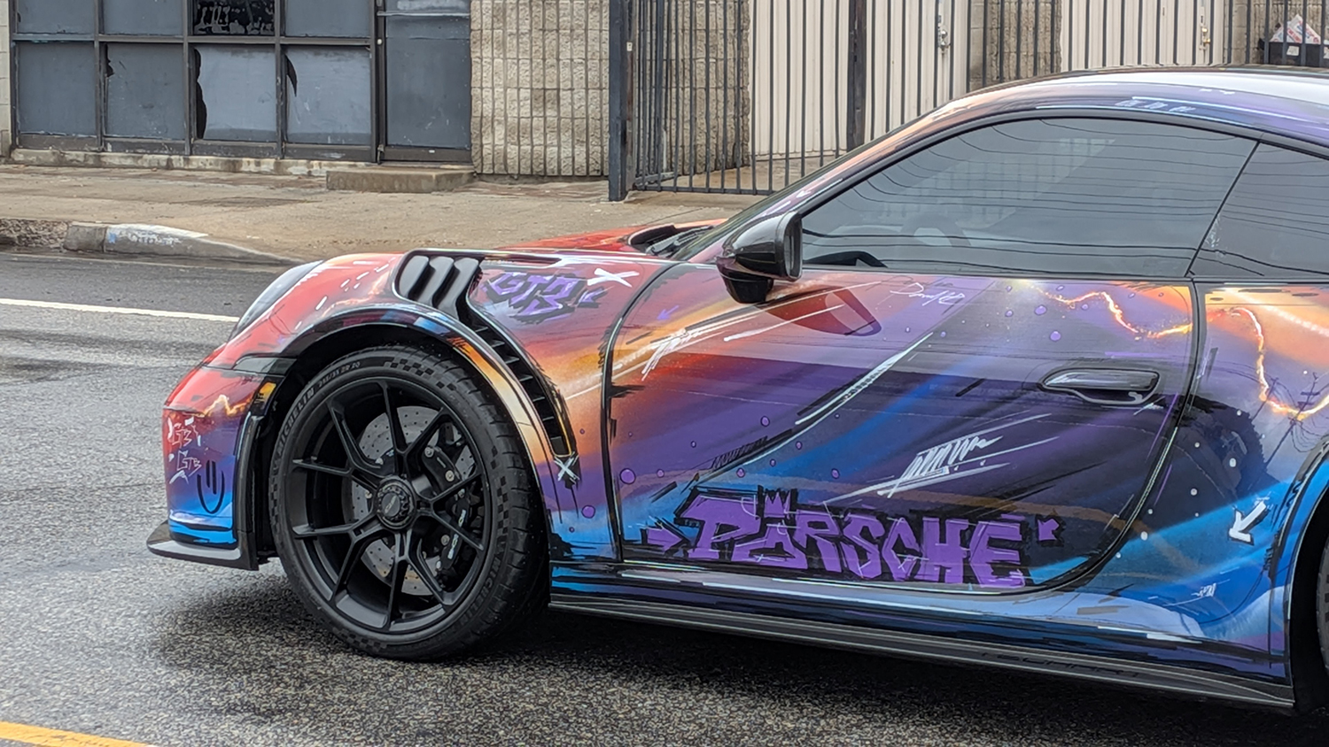 porsche-lackierung-KFZ-Juechen Experte für Lackarbeiten in Jüchen